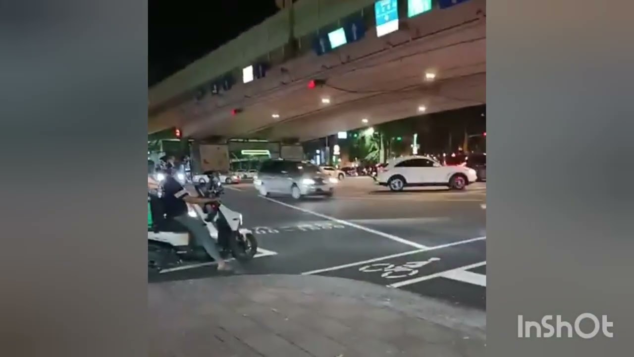 Bersepeda malam di Taiwan 
