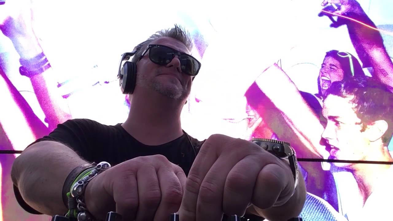 Dan von Schulz Live in Tomorrowland / Brussels Airlines Stage 2016.07.24.