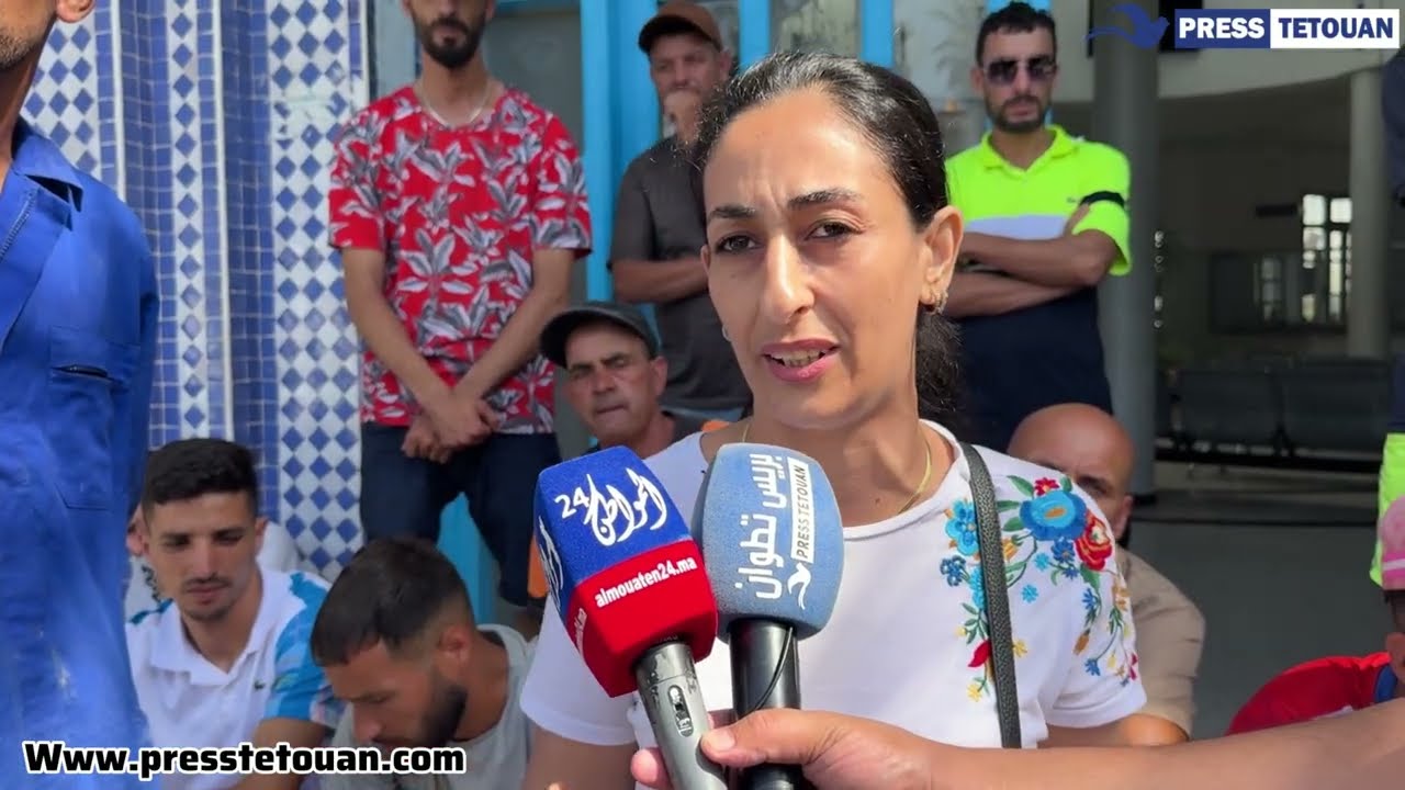 أصحاب كراء المظلات يحتجون ويطالبون بالعودة إلى الشاطئ