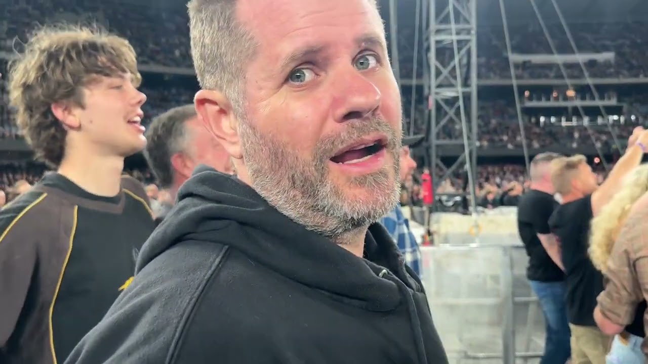 Yellow Ledbetter - Pearl Jam live in Melbourne 2024