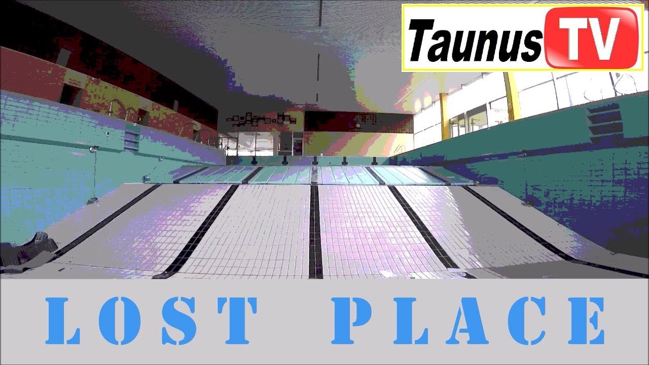 Verlassene Orte - Hallenbad und Freibad mit mehreren Becken - Lost Places