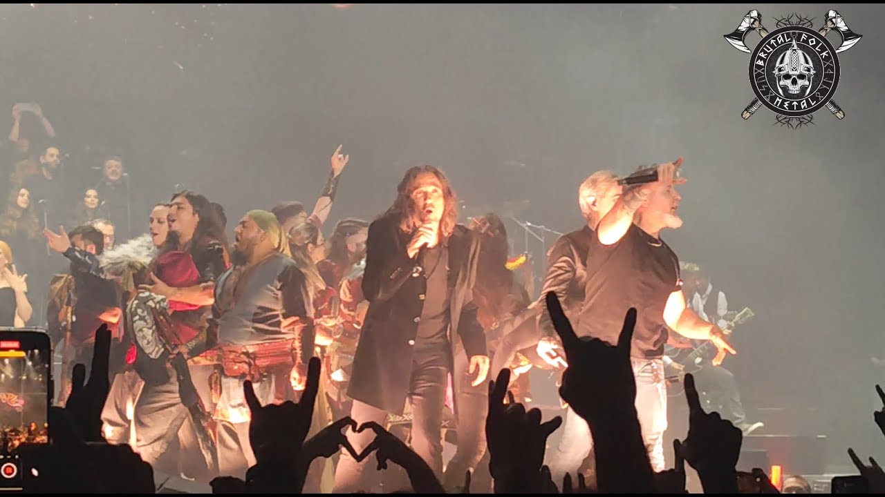FINAL ÉPICO DEL CONCIERTO DE SAUROM EN EL MOVISTAR ARENA