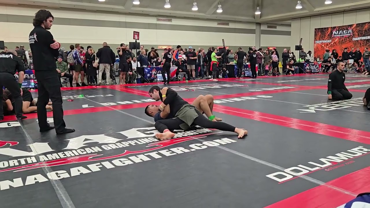 NAGA Dec 2025 - Ricardo AyalaReyna vs Irakli Kalmikov |  Kimura 
