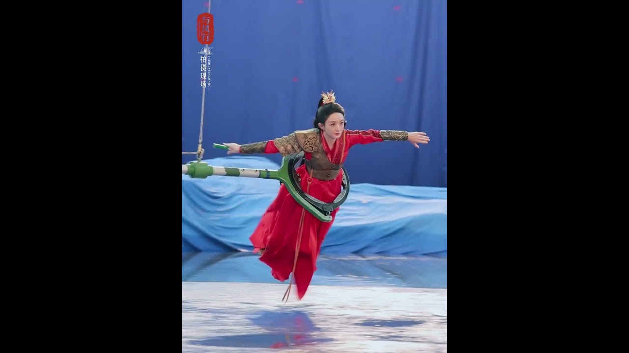 Cool! Zhao Liying's superb fighting scene #thelegendofshenli #cdrama #romance #zhaoliying #shorts