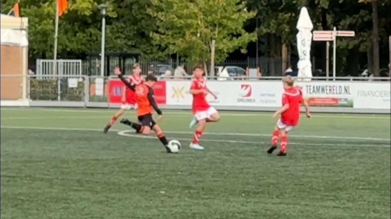 WSC JO13-1 - Jong Brabant JO13-1 zaterdag 20 september 2025. Enerverende wedstrijd.