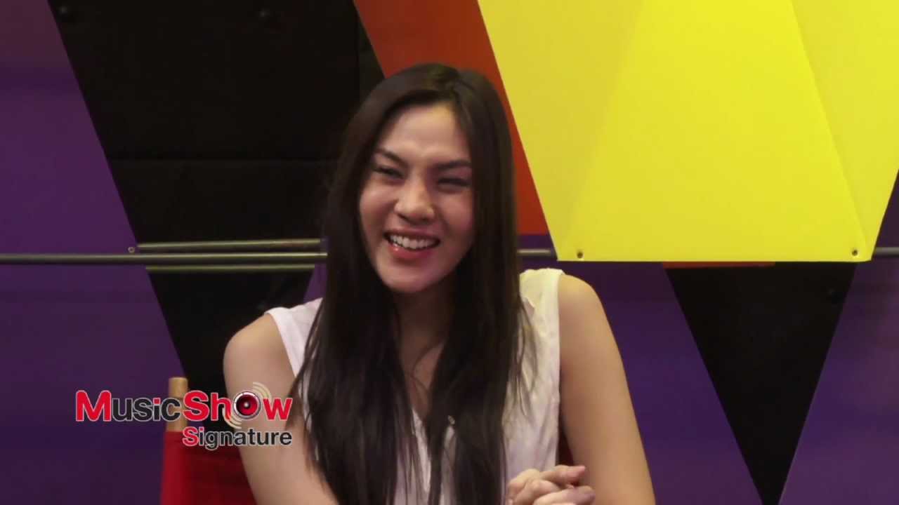 Amazing Voice-Over Demo by Belle Nuntita เบลล์ นันทิตา Music Show Signature