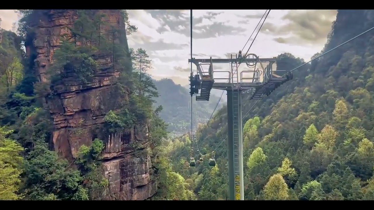 Cable Car in Yangjiajie, Hunan