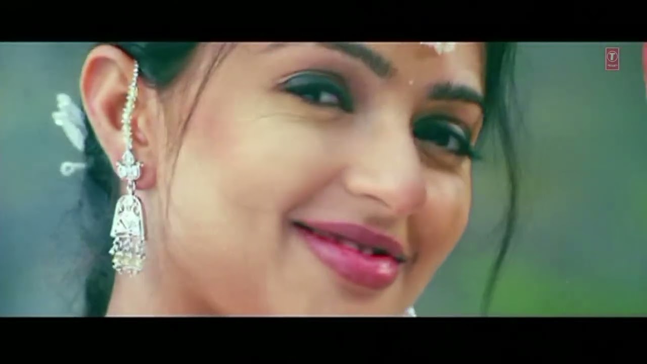 Tere naam humne kiya he jeevan apna sara sanam / salman khan /hindi lyrics #song #trending #youtube 