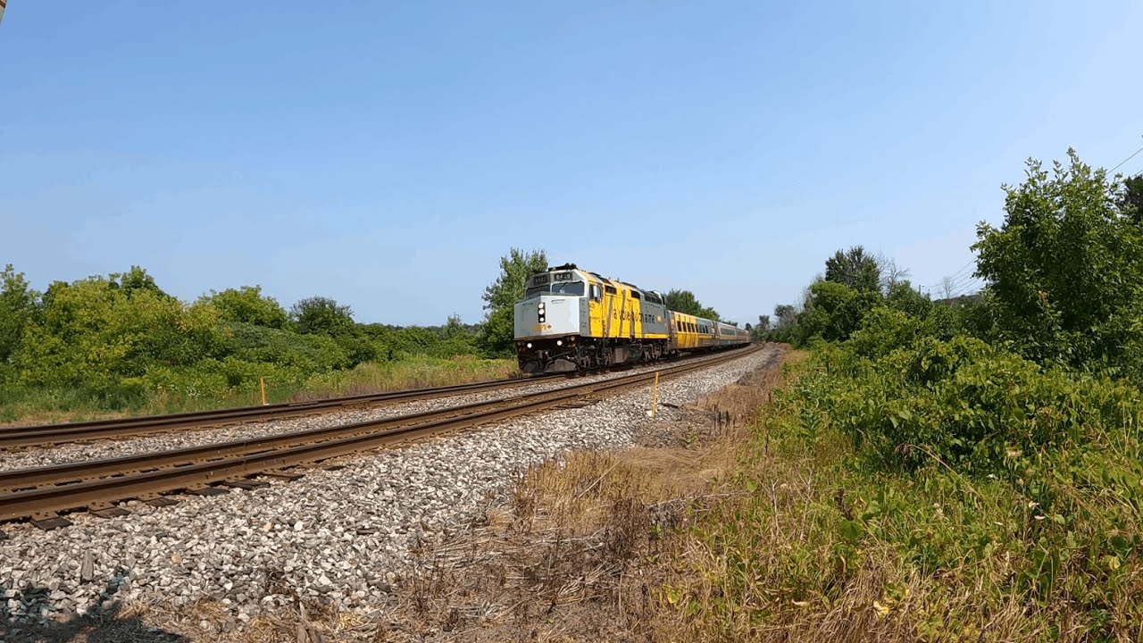 VIA K3L! 4 trains at Kingston mills and Kidd road.