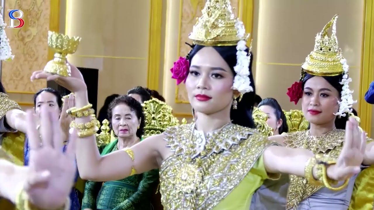 របាំជូនពរ ពិតជាស្រស់ស្អាតខ្លាំងណាស់ ❤️សុគន្ធដារ័ត្ន និង កែវ សុលាភ Khmer wedding 2022 #06