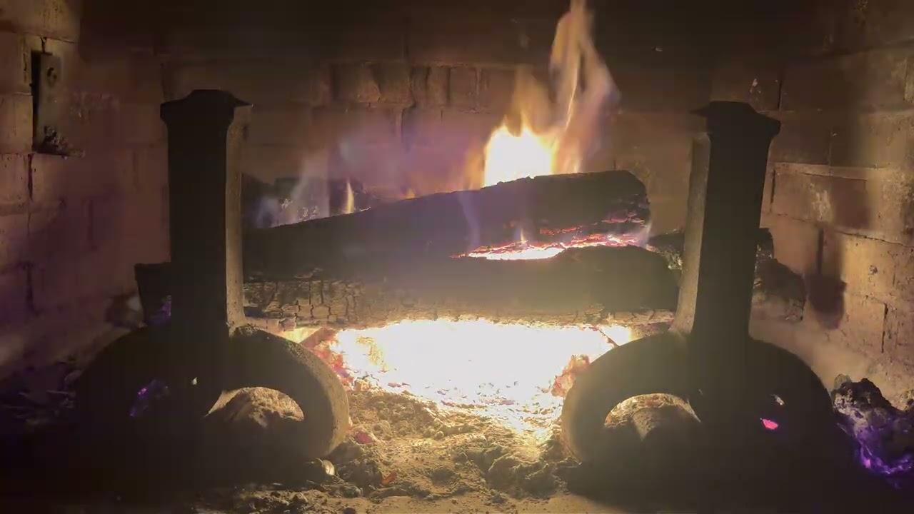 Dark Cozy Fireplace Ambience 🔥 | 2 Hours of Crackling Fire | Relax, Sleep, Study