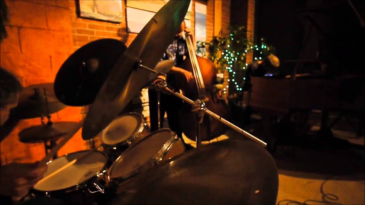 Emile de Leon Group Jazz Jam at the Buttonwood Tree