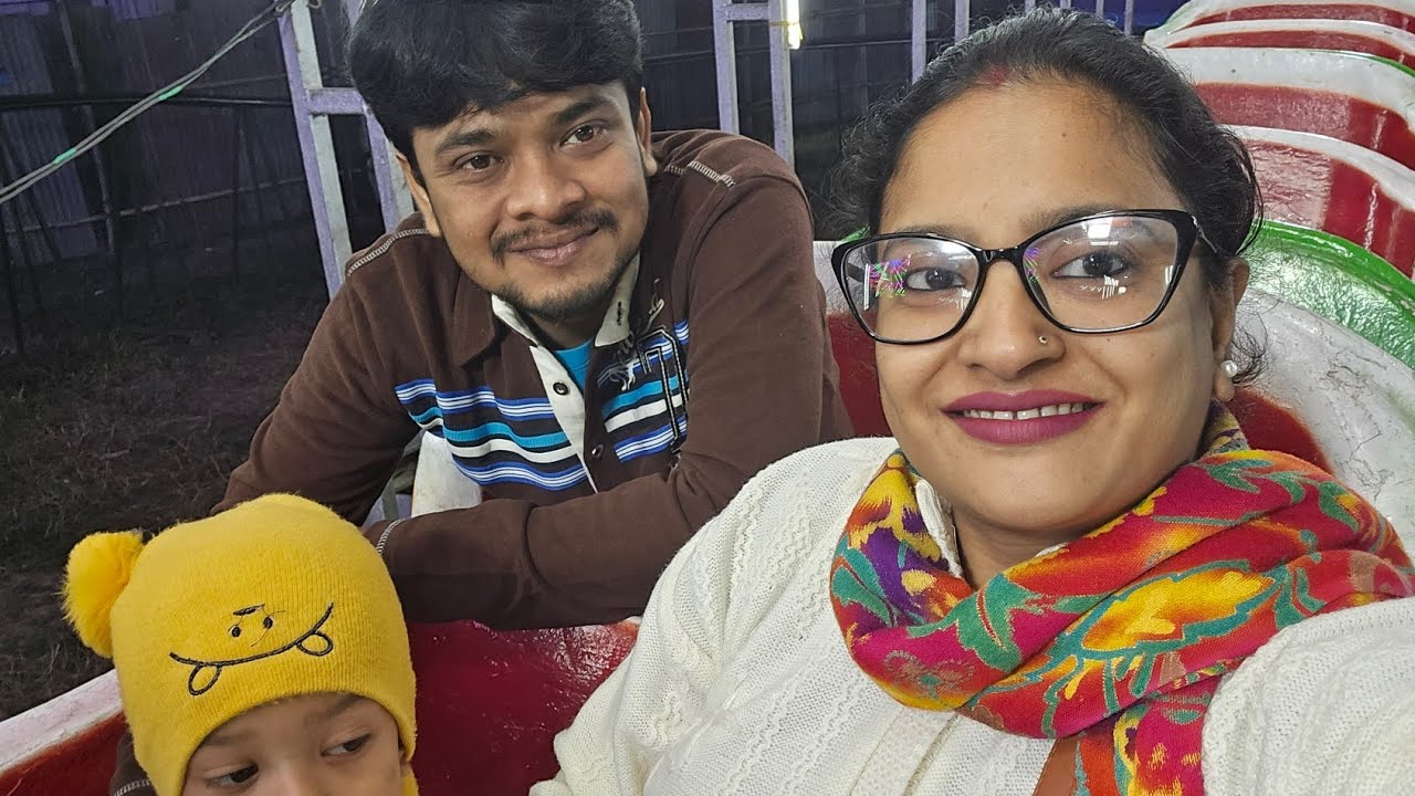 হার কাঁপানো ঠান্ডা জয় করে চলে গেলাম Winter Carnival🎡 গরম গরম জিলাপি দেখে জিভে এলো জল 🤤