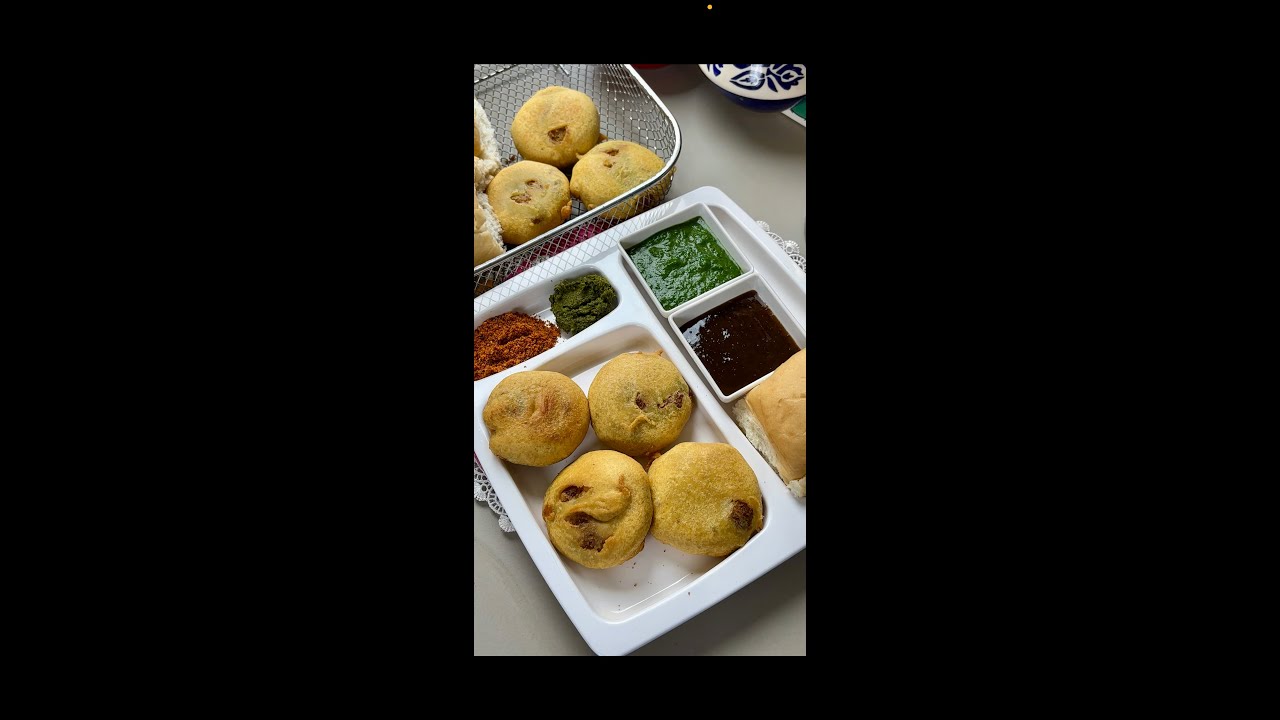 एक बार आप मेरे तरीके से वड़ापाव बनाओगे तो सारे पुराने तरीके भूल जाओगे Mumbai Street food Vada Pav