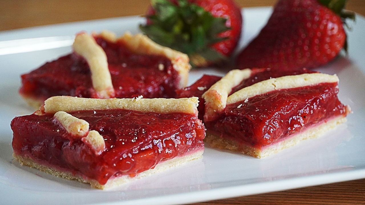Todo el que la prueba REPITE! Tarta de fresas SALUDABLE y DELICIOSA!