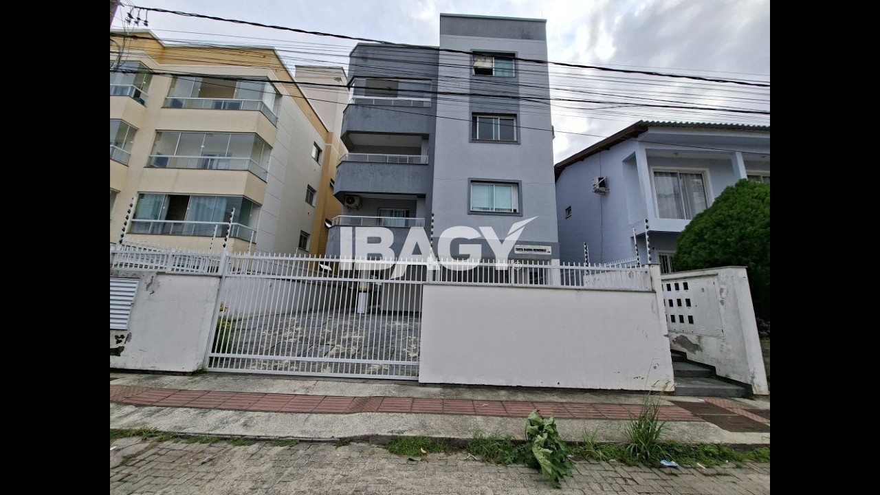 Apartamento com 02 dormitórios no bairro: Serraria