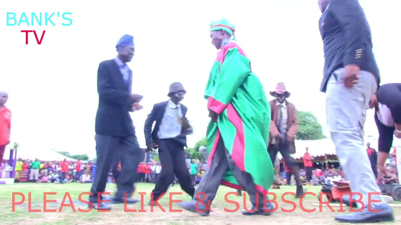 Best Malawian old school dance @M'bwatalika sub T/A Celemony