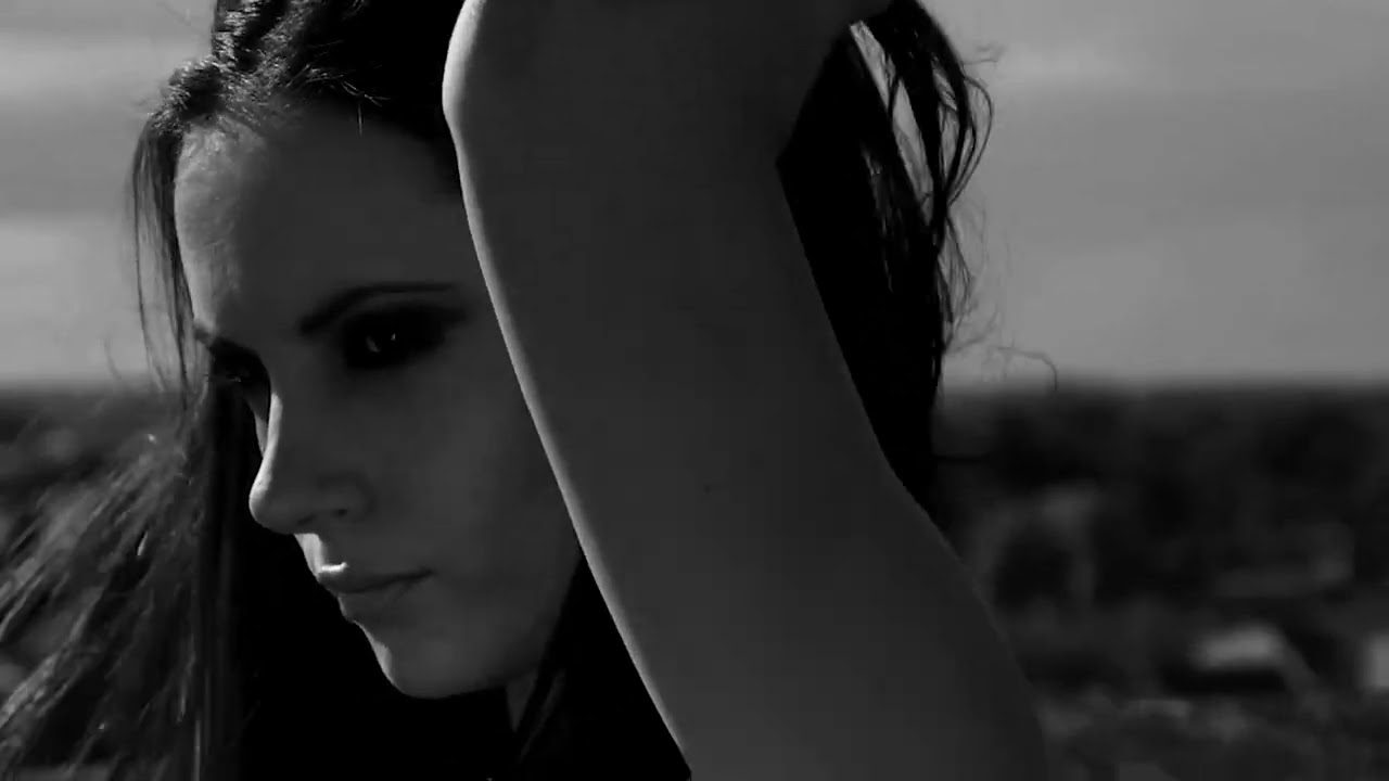 BATES MOTEL - Don´t Walk Away (Official Music Video)