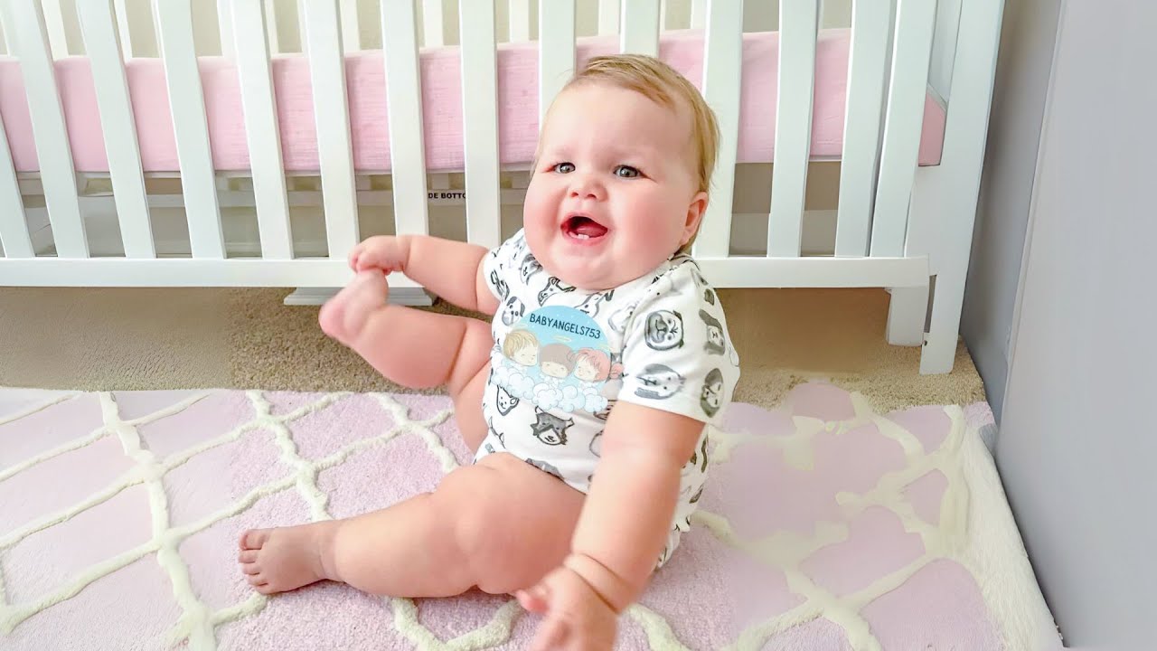 Top Funny Baby Videos of the Month - Cute Baby Videos