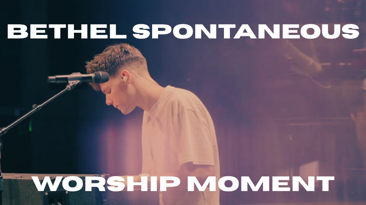Bethel Spontaneous Worship Moment - David Funk, Bethel Music
