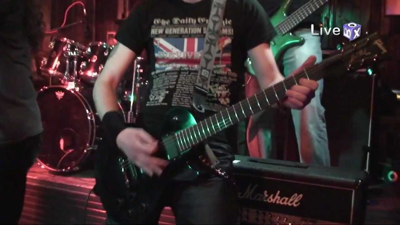 5. Аналгин и Звезди  -- Супер Герои -- LiveBox, club Maskata,15.12.2012
