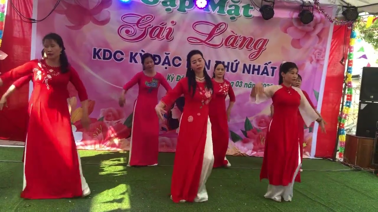 Về Hội Làng Đi Em