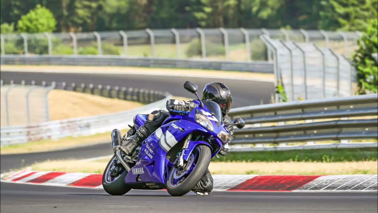 Yamaha R1 RN04 on Nordschleife Touristenfahrt turn 2 - GoPro 9 SuperView