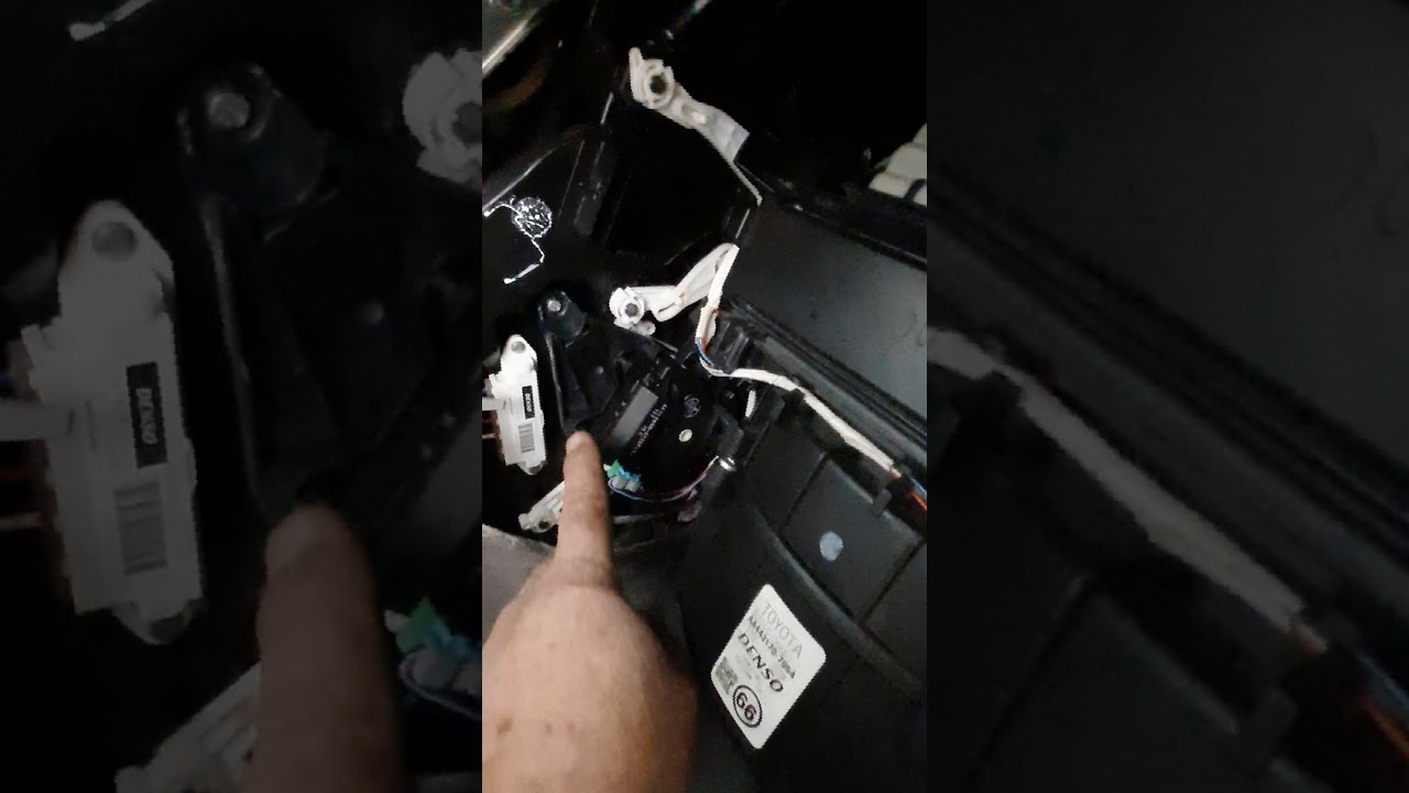 2012.2013 Toyota Camry passenger side cold and heat blend door problem