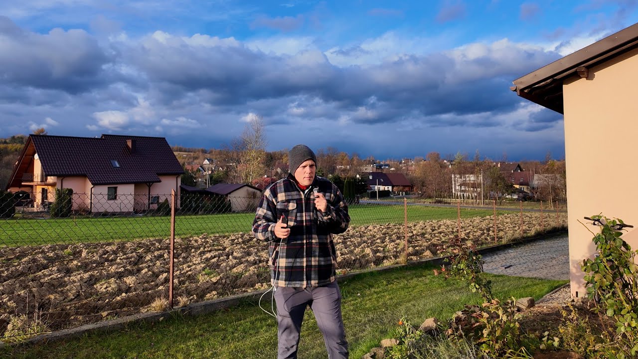 Thoughts  about daily vlogging. Simple Vlog from home
