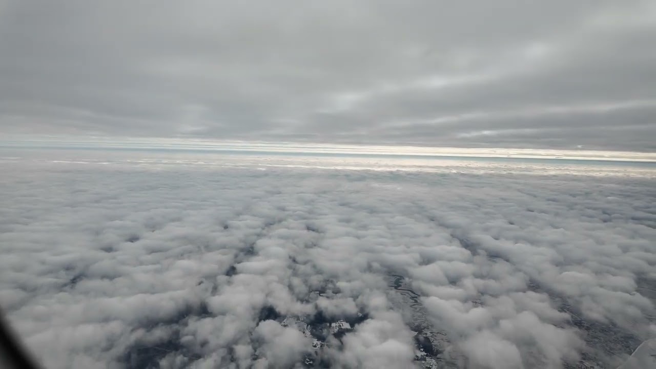 ACY to MCO Very cool cloud layers after a snow storm!