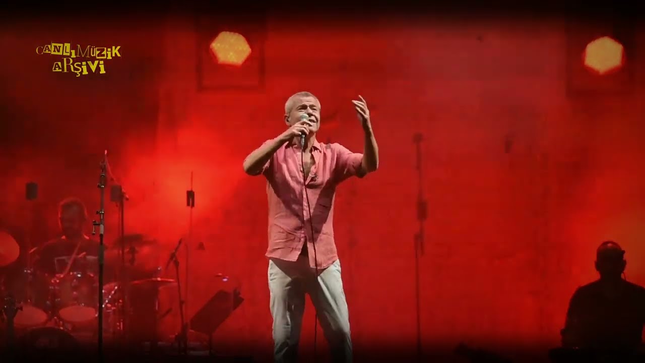 Levent Yüksel - Onursuz Olmasın Aşk - Canlı Sahne