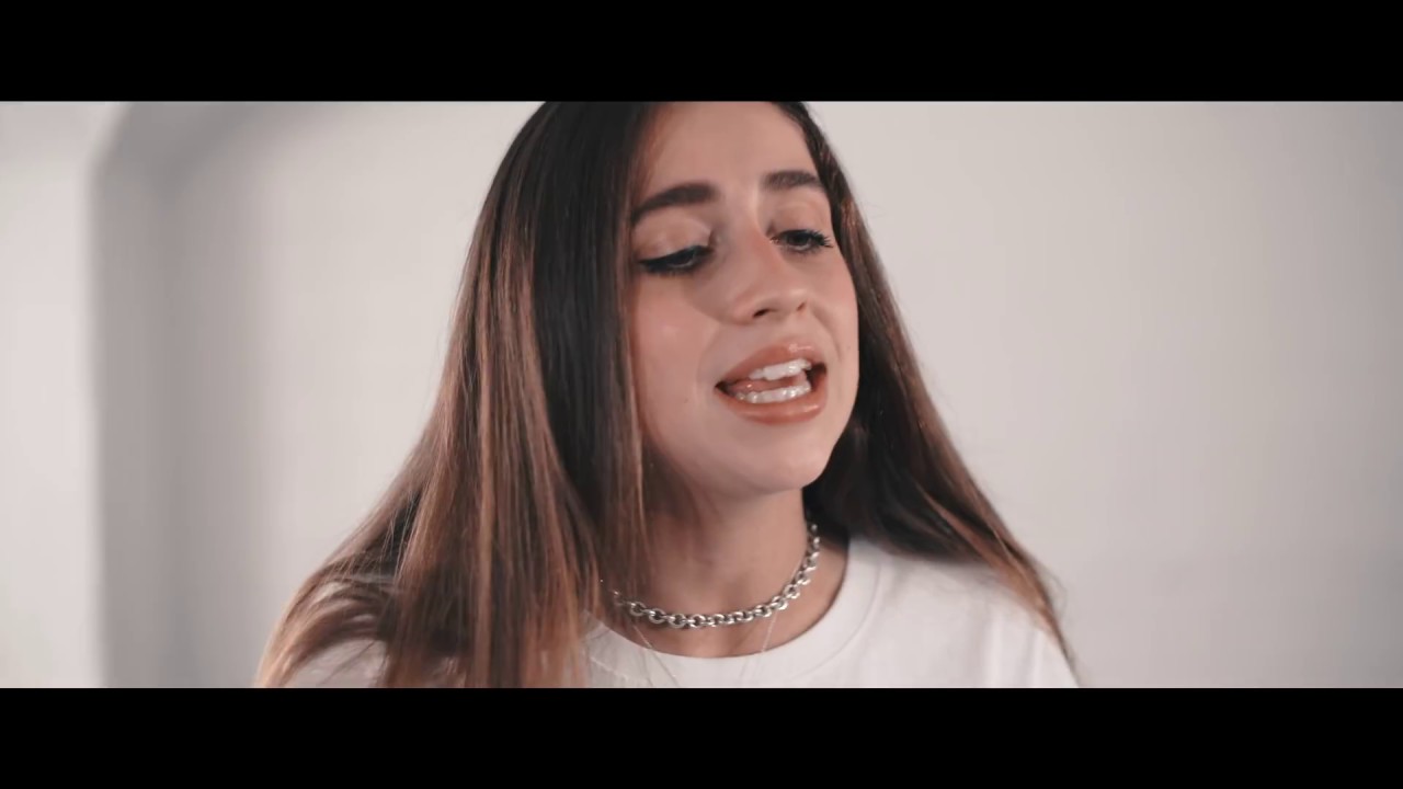 Tate McRae - tear myself apart (acoustic video)