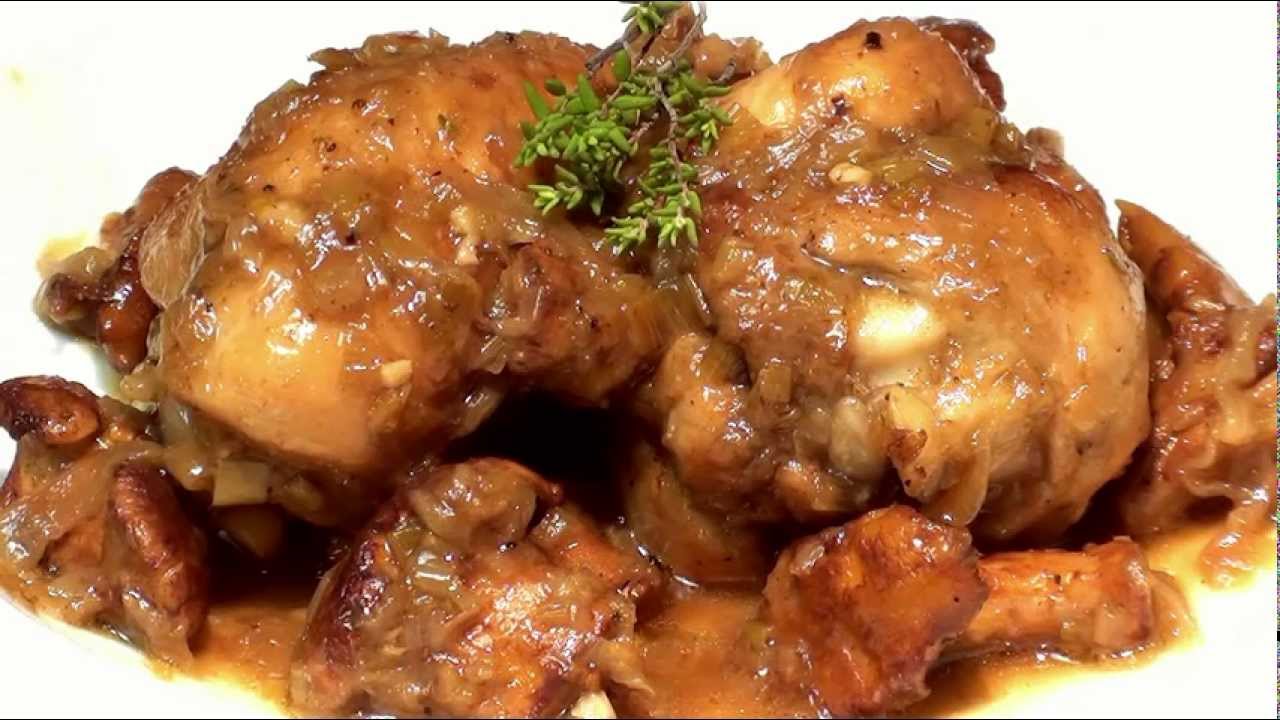 Pollo a la cerveza con rebozuelos
