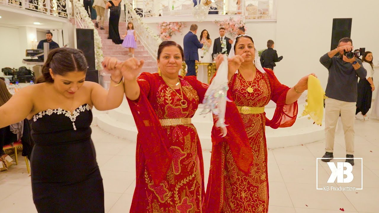 Davul Zurna Kristof Ishak/Olivier Erdem/Maykel Yaramis-Halay Govend Assyrian Hessanali Wedding Day