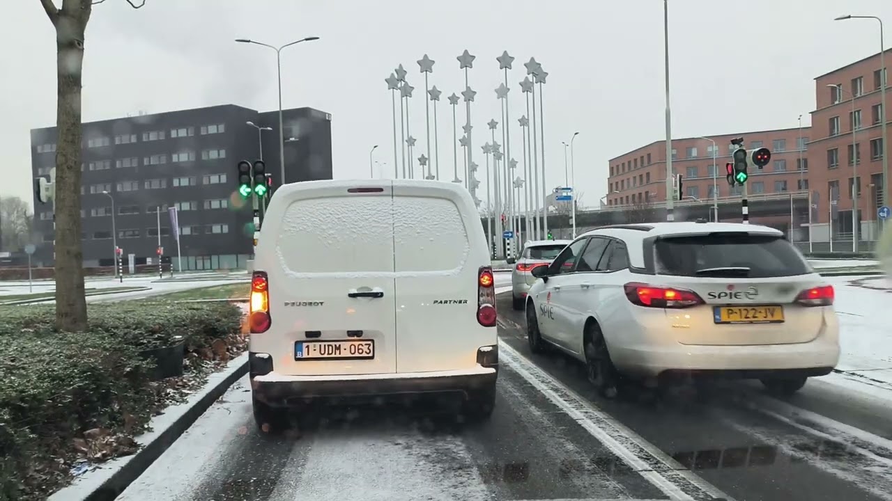 Snowfall Maastricht,Maastricht winter 2022,Snowfall Maastricht 2022,Christmas 2022,driving tour