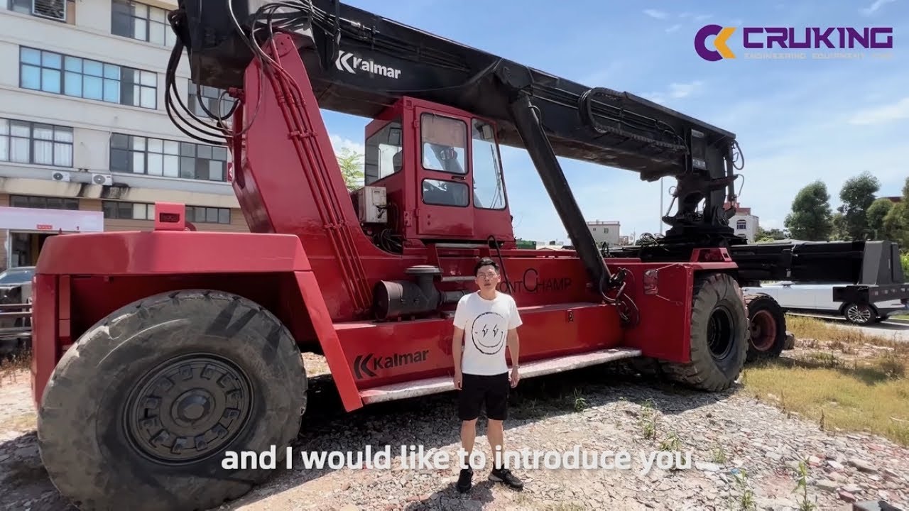 Efficient Container Handling with the KALMAR 45-Ton Reach Stacke