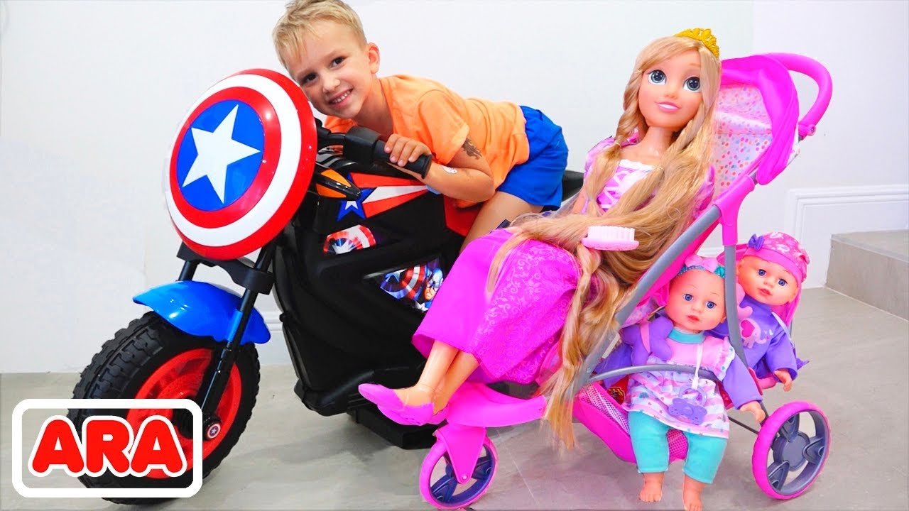 فلاد ونيكيتا مثل الأبطال الخارقين يأتون لمساعدة الأم