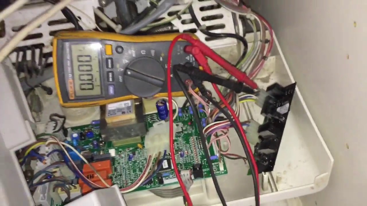 Vokera Syntesi. Boiler 1of of 3. 01 fault code. Red light 1