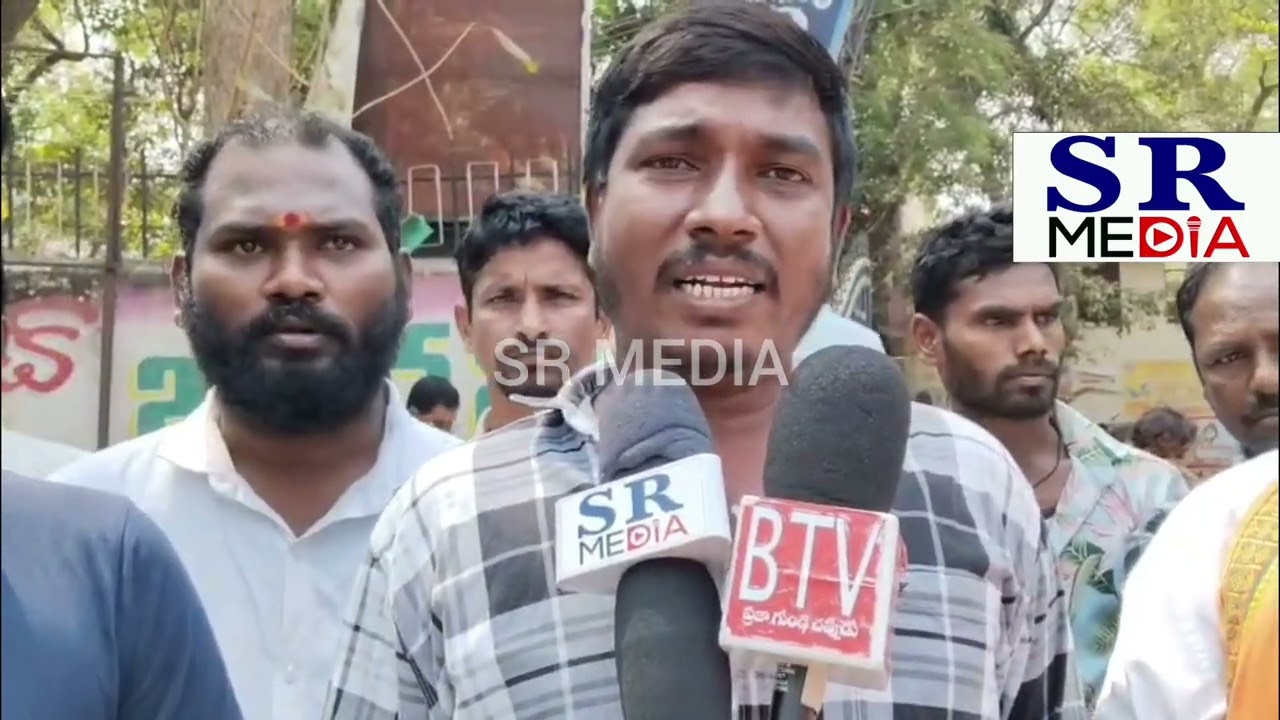 విజయనగరం! బాంగ్లాదేశ్ లో చిక్కుకున్న మత్సకారులు! మాకు ఆర్థిక సహాయం అందించండి