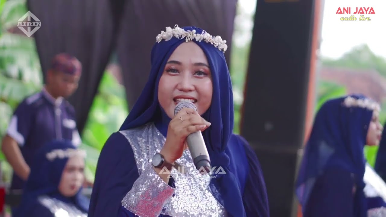 BERPISAH DIUJUNG JALAN - EL WAFDA LIVE IN KEMBANGARUM