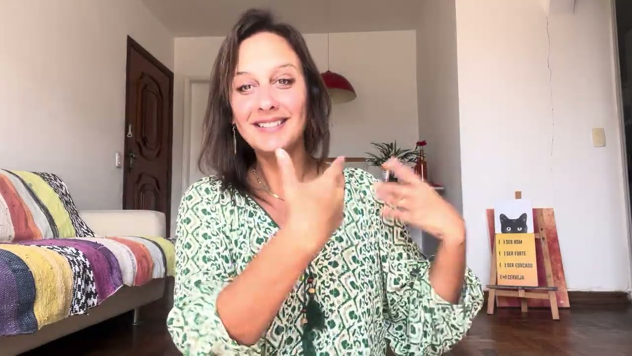 Tarot Sagitário • Março 26 • O mundo peculiar