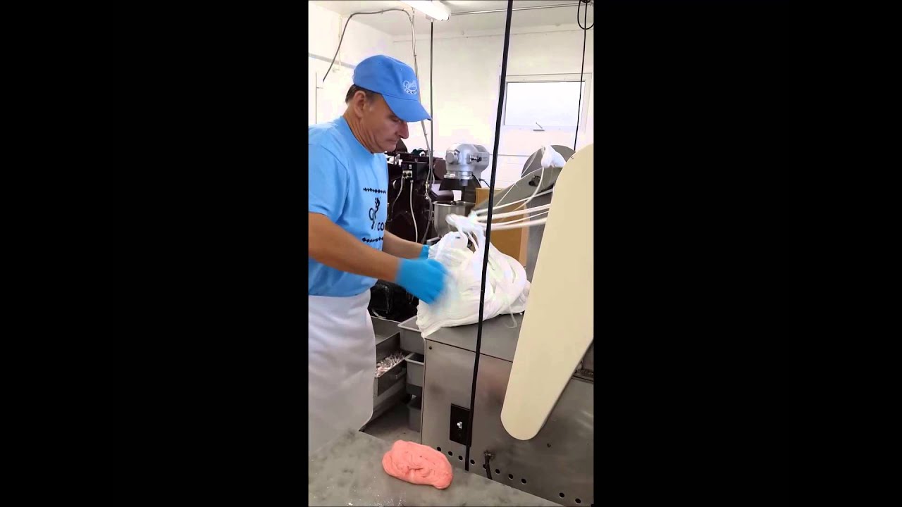 Making taffy -Dolles Candyland Rehoboth Beach DE