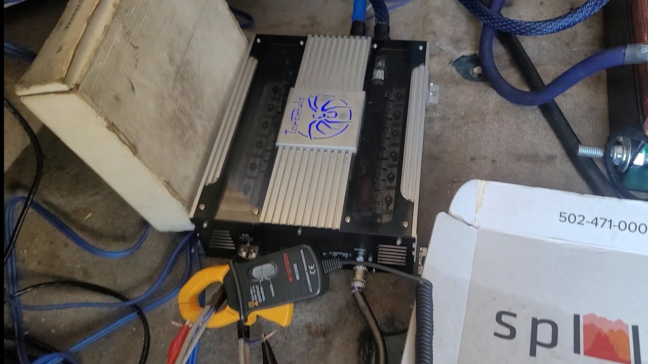2 Skar Audio VXF 12s Powered By A Soundstream TXP1.18000D @ 1 ohm (Spl Meter And Clamp Test In Kick)