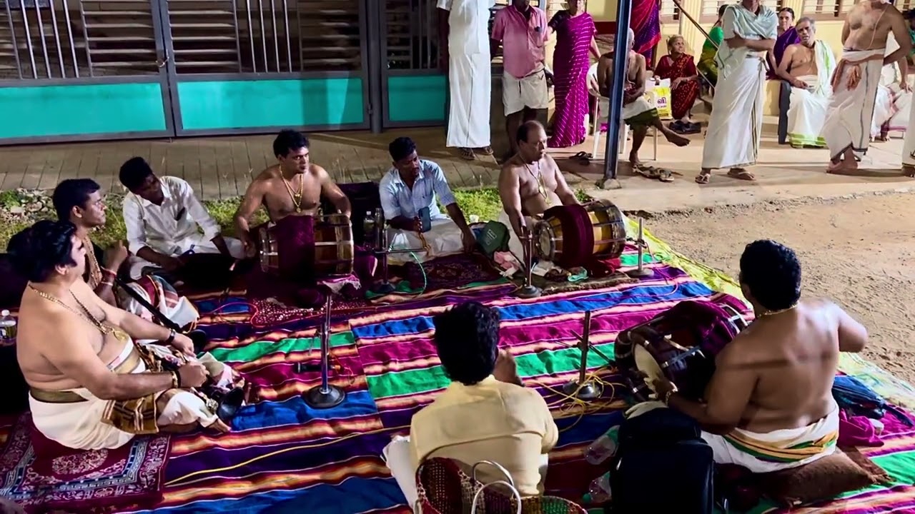 Thiruppambaram thavil thani for Mudikondan Kodanda ramar street procession, Southern India