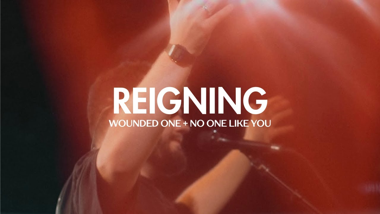 Reigning + Wounded One + No One Like You - Sarahbeth Smith & Raffi Greco l UPPERROOM