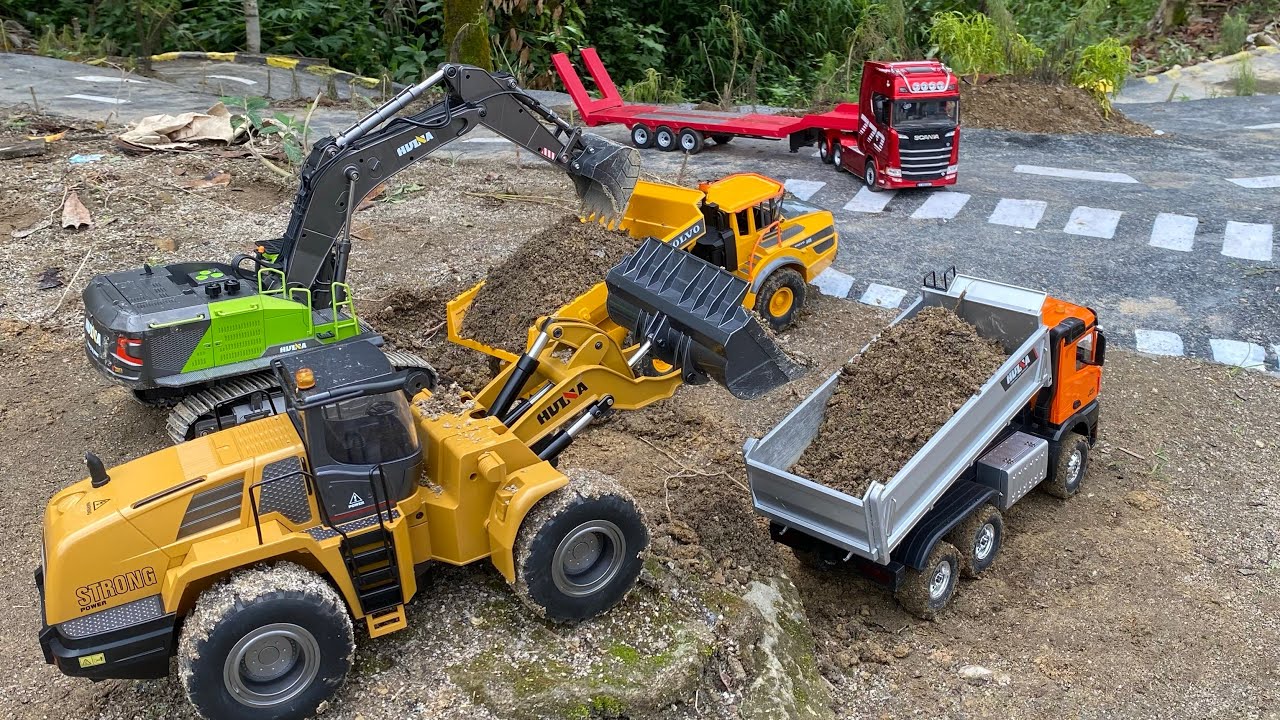 Aksi #61 Excavator Besar Huina 1593, Dump Truk RC Volvo A40G, Wheel Loader Huina 1583, Muatan Tanah 