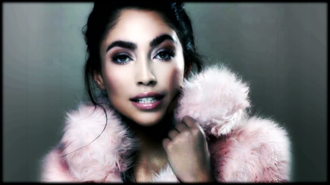 The Fluffy White Fur Jacket (Brutally Destroyed)