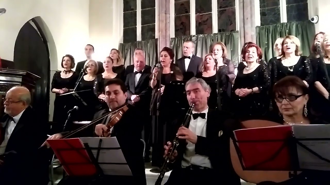 Solist Aysel özateş. BİR GÖNÜL VARDI BENDE HENÜZ AŞKI TATMAMIŞ..