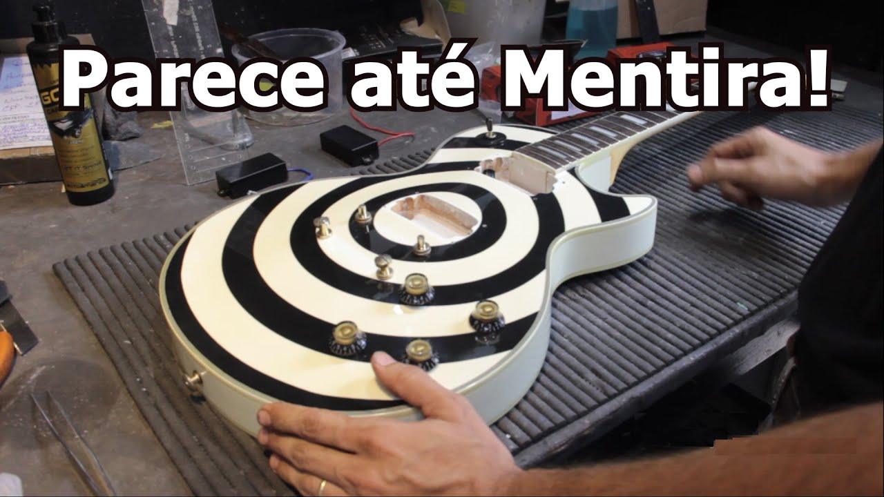 Customização de 1º de Abril - Brunelli Luthier