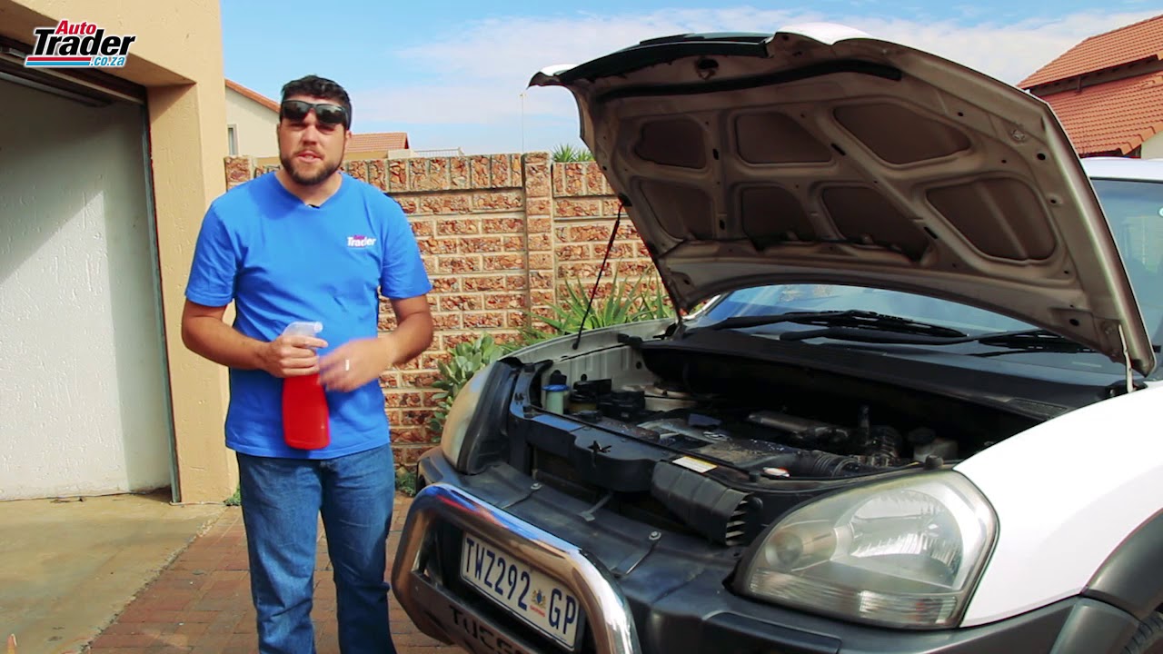 How to wash your car's engine